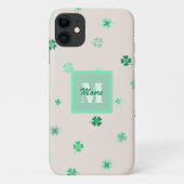 Vier Bladklavers verspreid over cement wit Case-Mate iPhone Case (Achterkant)