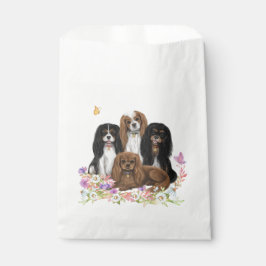 Vier Cavalier King Charles Spaniels in Flowers Bedankzakje