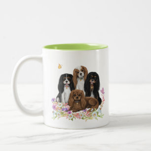 Vier Cavalier King Charles Spaniels in Flowers Tweekleurige Koffiemok