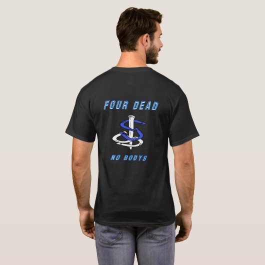Vier dode, donkere T-Hoefijzer T-shirt (Achterkant volledig)