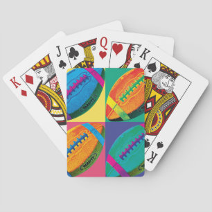 Vier Footballs in verschillende kleuren Pokerkaarten
