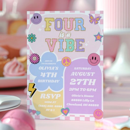Vier is een Vibe Preppy Patch 4e verjaardagsfeestj Kaart