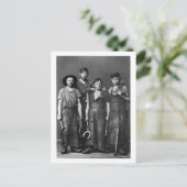 Vier Jonge Blacksmiths -  foto van 1881 Briefkaart (Staand voorkant)