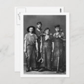 Vier Jonge Blacksmiths -  foto van 1881 Briefkaart (Voorkant / Achterkant)