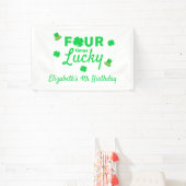 Vier keer gelukkige 4e verjaardag spandoek (Insitu)