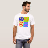 Vier kleuren Pop Art Vredesbord T-shirt (Voorkant volledig)