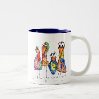 Vier kute Whimsical Colorful Birds Tweekleurige Koffiemok