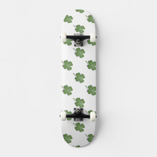 Vier lef-klaver skateboard