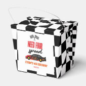 Vier snelheids-rode-raderauto's van vierde verjaar bedankdoosjes (Achterkant)