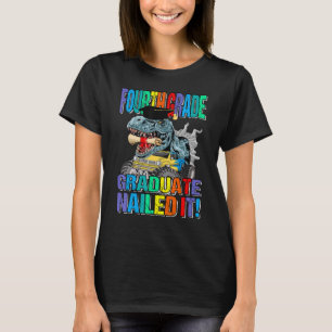 Vierde graad Afstuderen Nailed IT Afstuderen Dinos T-shirt