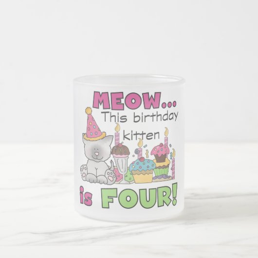 Vierde Kitten Birthday T-shirts en cadeautjes Matglas Koffiemok (Center)