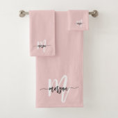 Vierge rose moderne Script Girl Monogramme Nom (En situation)