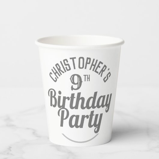 Viering van de 9e verjaardag van papierbekertjes papieren bekers (Achterkant)