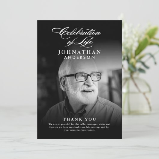 Viering van het leven Elegant Script Foto Begrafen Programma (Staand voorkant)