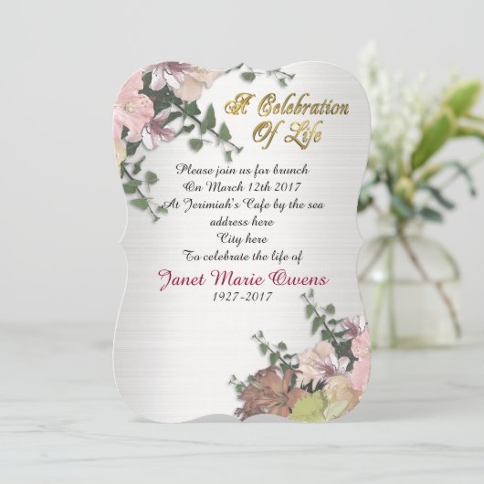 Viering van het leven Uitnodiging bloemen en Ivy (Staand voorkant)