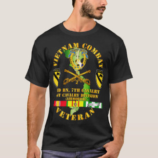 Vietnam Combat Cavalry Veteran w 2e Bn 7e Cav DU T-shirt
