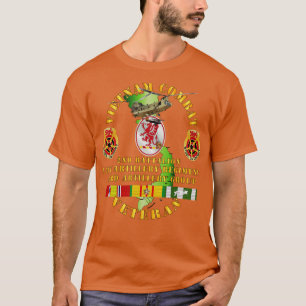 Vietnam Combat Vet 2e Bn 13e artillerie VN SVC T-shirt