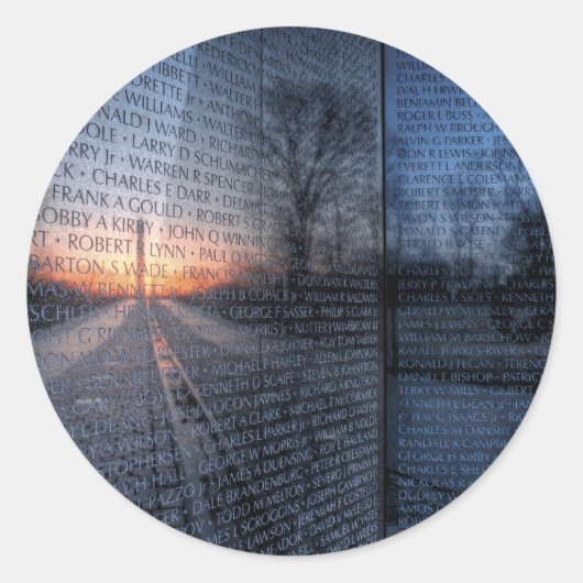 Vietnam Memorial Dawn Ronde Sticker (Voorkant)