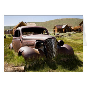 Vieux Chevy abandonné