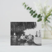 Vieux noir et blanc pour dames et bateaux - Carte (Debout devant)