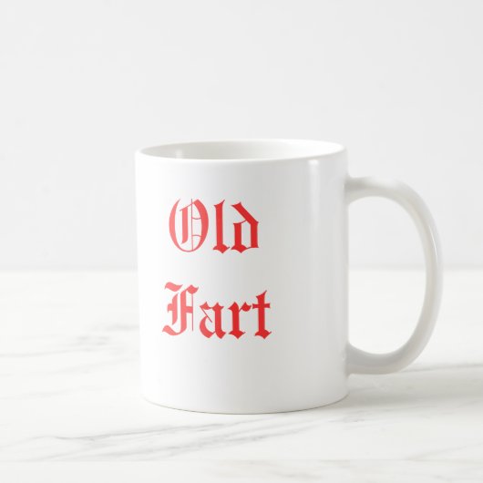 Vieux rouge de tasse de pet (Droite)