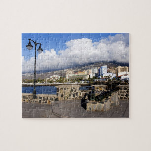View of Puerto de la Cruz from Plaza de Europa Legpuzzel
