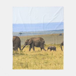 VIJF ELEPHANTS OP BROWN GRASS FLEECE DEKEN