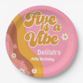 Vijf is een vibe, groovy retro verjaardag papieren bordje (Voorkant)