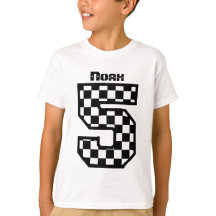 Vijf jaar oude vijfde verjaardag met naam V02M