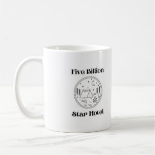 Vijf miljard sterren hotel op een koffiemok