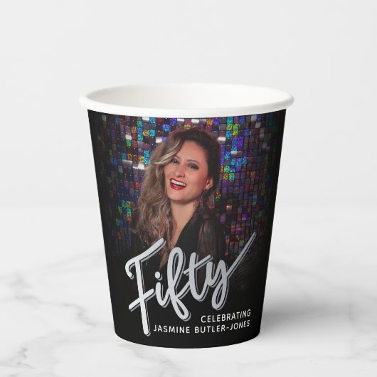 Vijftig 50ste verjaardag foto script zwart zilver papieren bekers (Voorkant)