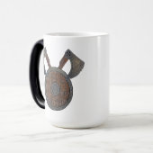 Viking Shield & Axes Morphing-Mok Magische Mok (Voorkant links)