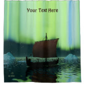 Viking Ship under Northern Lights Douchegordijn (Voorkant)