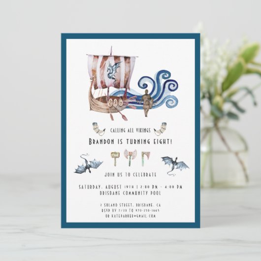Viking Thème Anniversaire Fête Invitation (Debout devant)