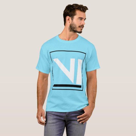 Village Idiot Badge - Groot T-shirt (Voorkant volledig)