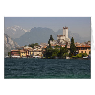 Ville au bord du lac, Malcesine, province de Véron