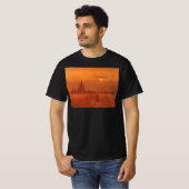 Vincent van Gogh - Oude Toren in de Velden T-shirt (Voorkant volledig)