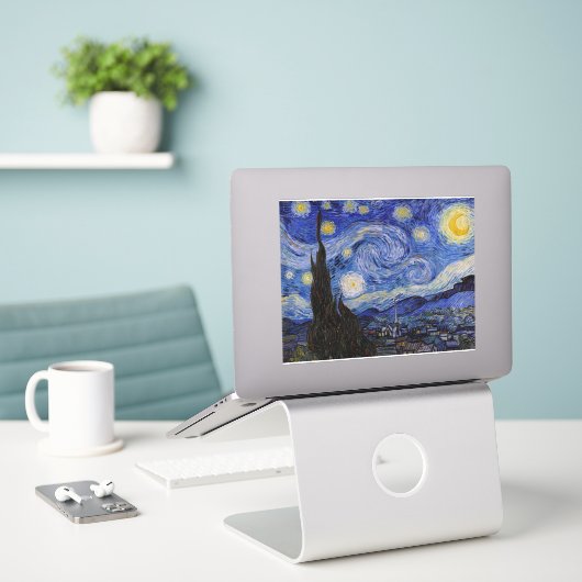 Vincent Van Gogh - The Starry night Sticker (Laptop op bureau)
