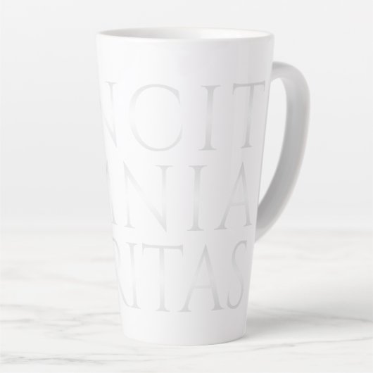 VINCIT OMNIA VERITAS - Light Latte Mok (Rechterhoek)