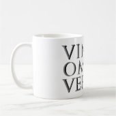 VINCIT OMNIA VERITAS - Mug de café léger (Gauche)