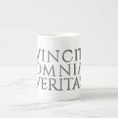 VINCIT OMNIA VERITAS - Mug de Chine d'os légers (Devant)