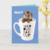 Vingerapen in een beker-complementaire verjaardag kaart (Gele Bloem)