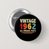 Vintage 1962 ronde button 5,7 cm (Voorkant /achterkant)