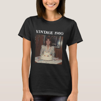 Vintage 30th Birthday Celebration Gifts – Classic  T-shirt