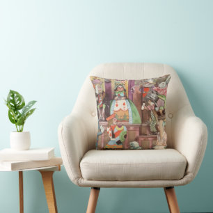 Vintage Alice in Wonderland, Hartendame Koningin Kussen
