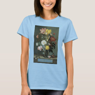 Vintage Barok, Boeket Bloemen in Glazen Vaas T-shirt