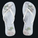 Vintage dentelle Mère de chambre Mariage tongs ton<br><div class="desc">Ce design de dentelle Vintage personnalisées, confortables Mère de la salle Flip Flops sont un cadeau simple, élégant et chic pour les membres de la fête nuptiale - Mariée, demoiselle d'honneur, ... Ils s'ajouteront aux festivités de votre mariage, de votre Bachelorette Party ou d'autres célébrations. Facile à customiser nom et...</div>