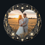 Vintage Glamor Art Déco Mariage Magnet<br><div class="desc">Apportez une élégance intemporelle à votre journée spéciale avec ce Vintage Glamor Art Déco Mariage Magnet. Inspiré par l'âge d'or du Vieux Hollywood, ce design mêle des accents dorés luxueux à des arrière - plans noirs audacieux. Idéal pour les couples qui veulent que leur mariage rayonne de sophistication, de classe...</div>