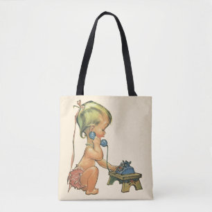 Vintage kind blond meisje dat praat op speelgoedte draagtas