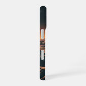 Vintage Lunar Landscape iPhone 16 Hoesje (Rechterkant)